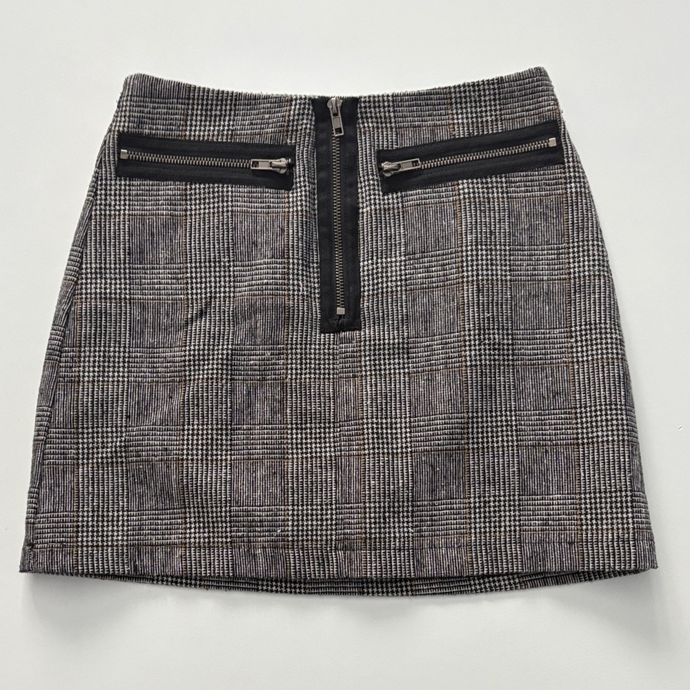 Black/White Checkered Mini Skirt with Zipper Detail